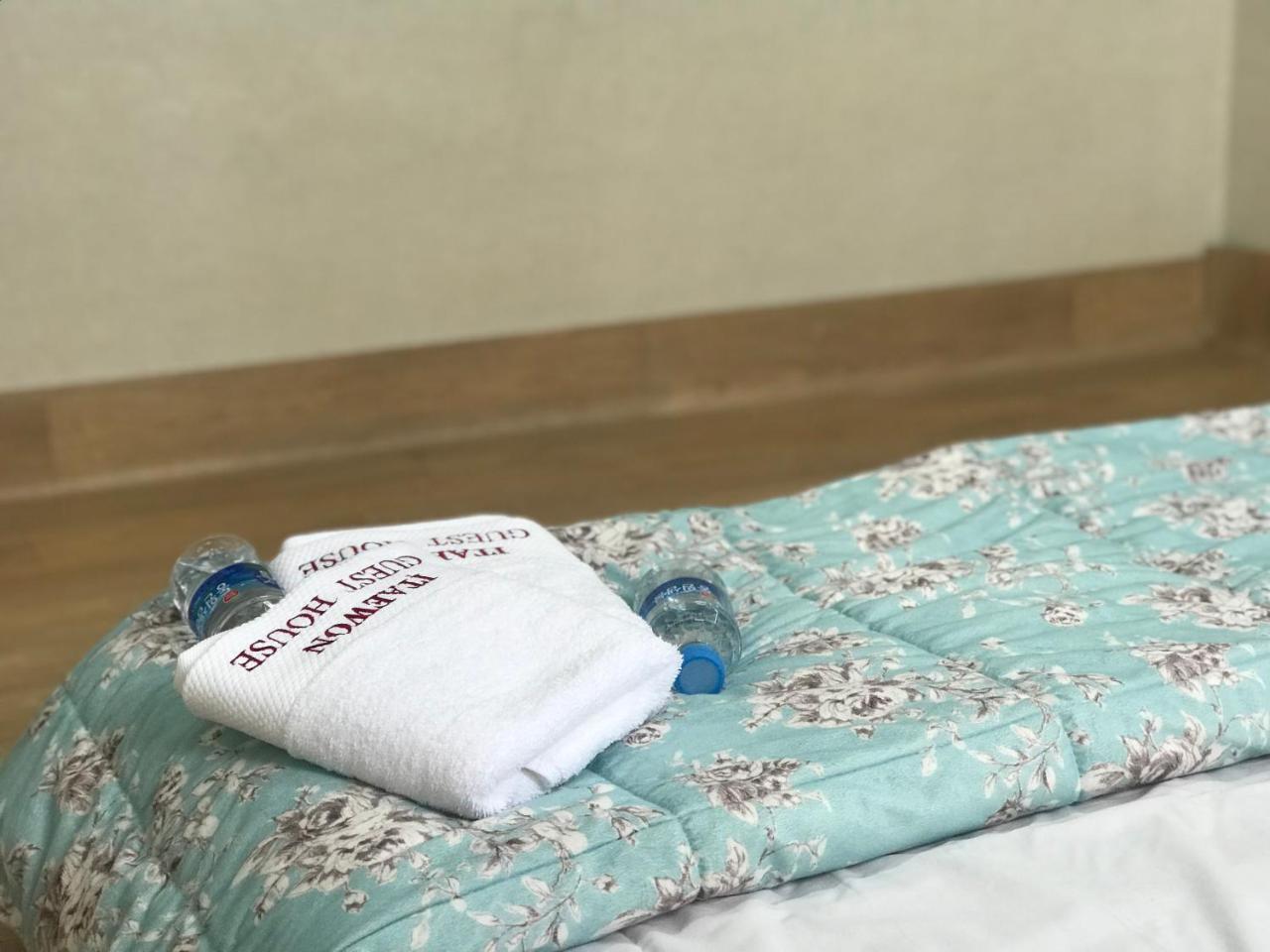 Kazi Family Hotel / Guest House Seoel Buitenkant foto